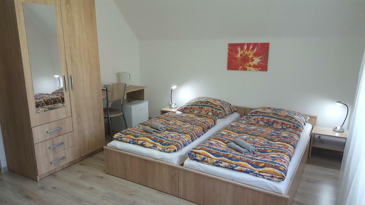 Penzion Beskyd Dolni Becva Exterior photo